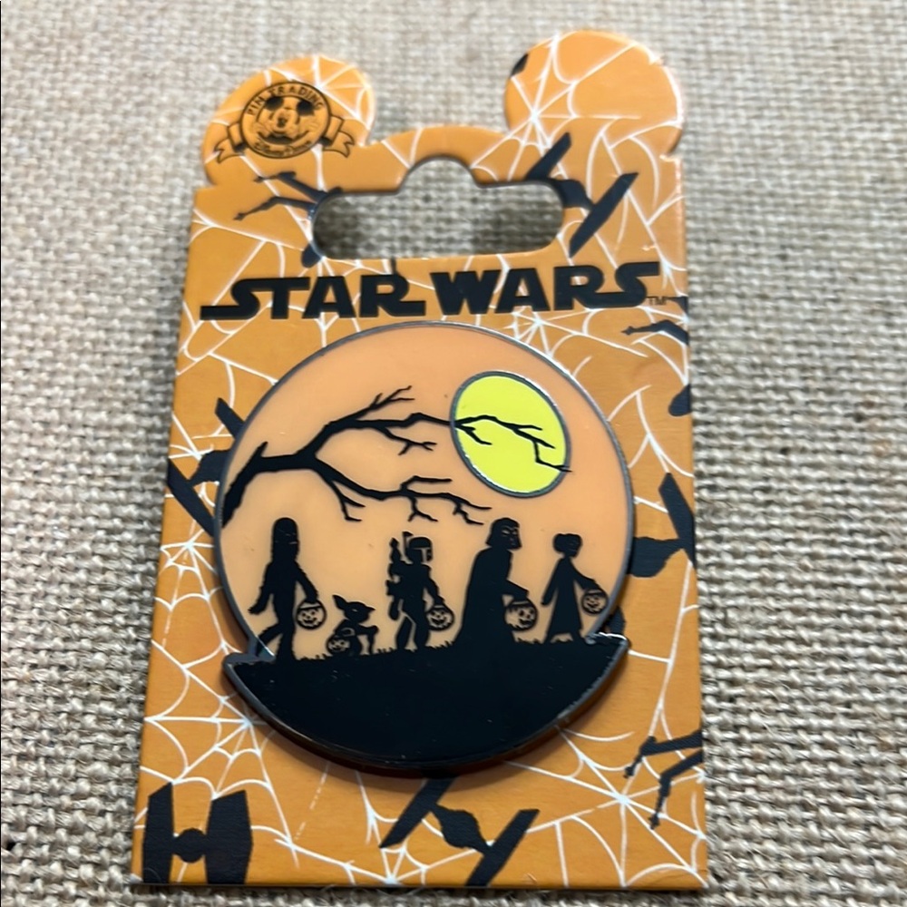 Disney Star Wars Halloween Pin